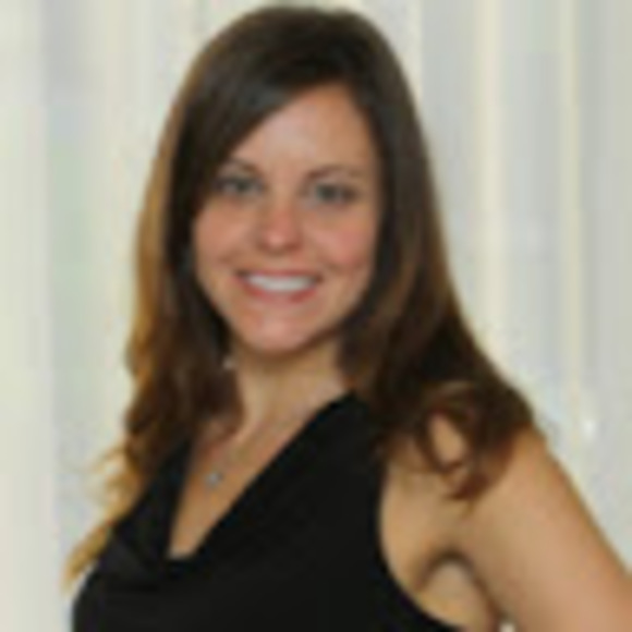 Meet your Posher, Amanda - Picture 1 of 1